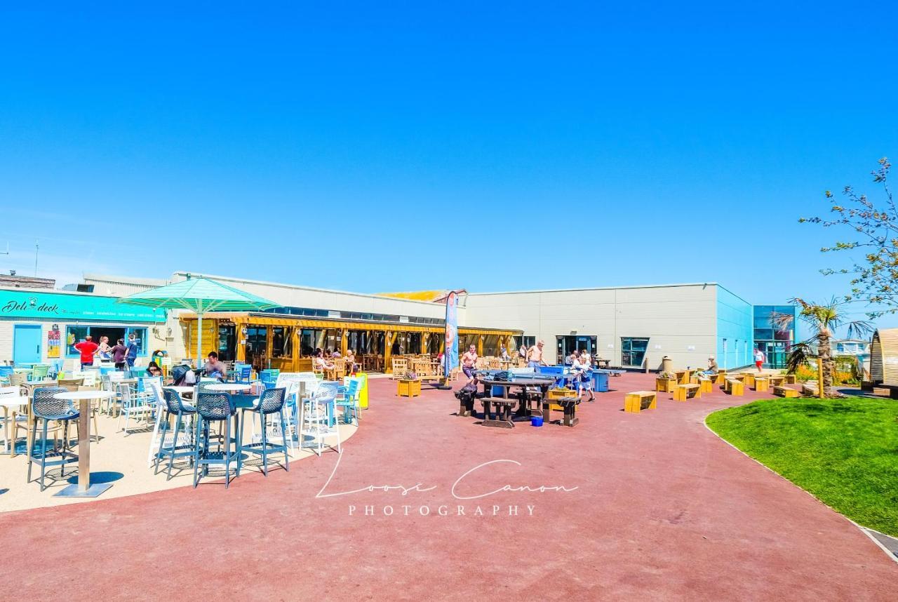 Sea 'N' Stars Platinum Plus Holiday Home With Views, Free Wifi And Netflix Camber Eksteriør billede