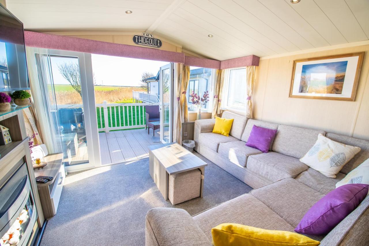 Sea 'N' Stars Platinum Plus Holiday Home With Views, Free Wifi And Netflix Camber Eksteriør billede